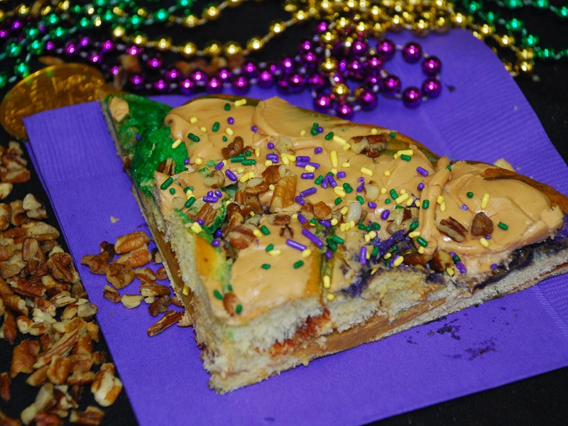 Pecan Praline King Cake